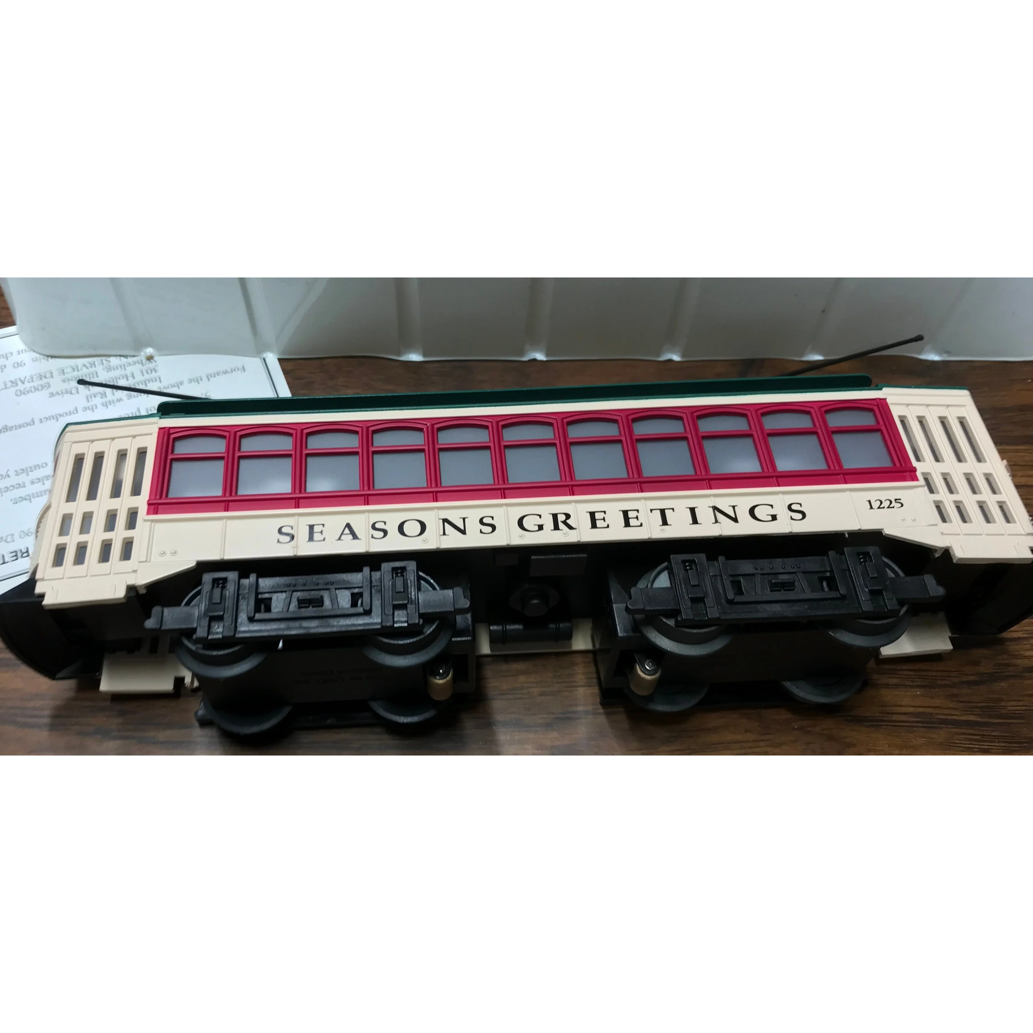Industrial IDM 14001 O / O27 Gauge Holiday Trolley Seasons Greetings Reverses #1225 — photo 3